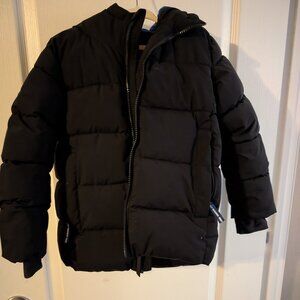 Kids puffer coat size 4/5